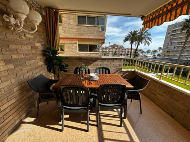 Excelente Ubicacion Con Vistas Al Mar Lägenhet Alicante Exteriör bild
